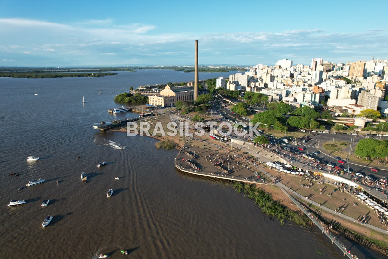 Porto Alegre - Orla do Gasômetro - Imagem Drone 4K